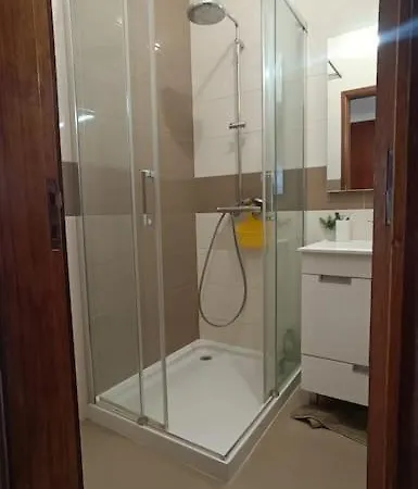 Apartmán Quarteira Beachfront Retreat *